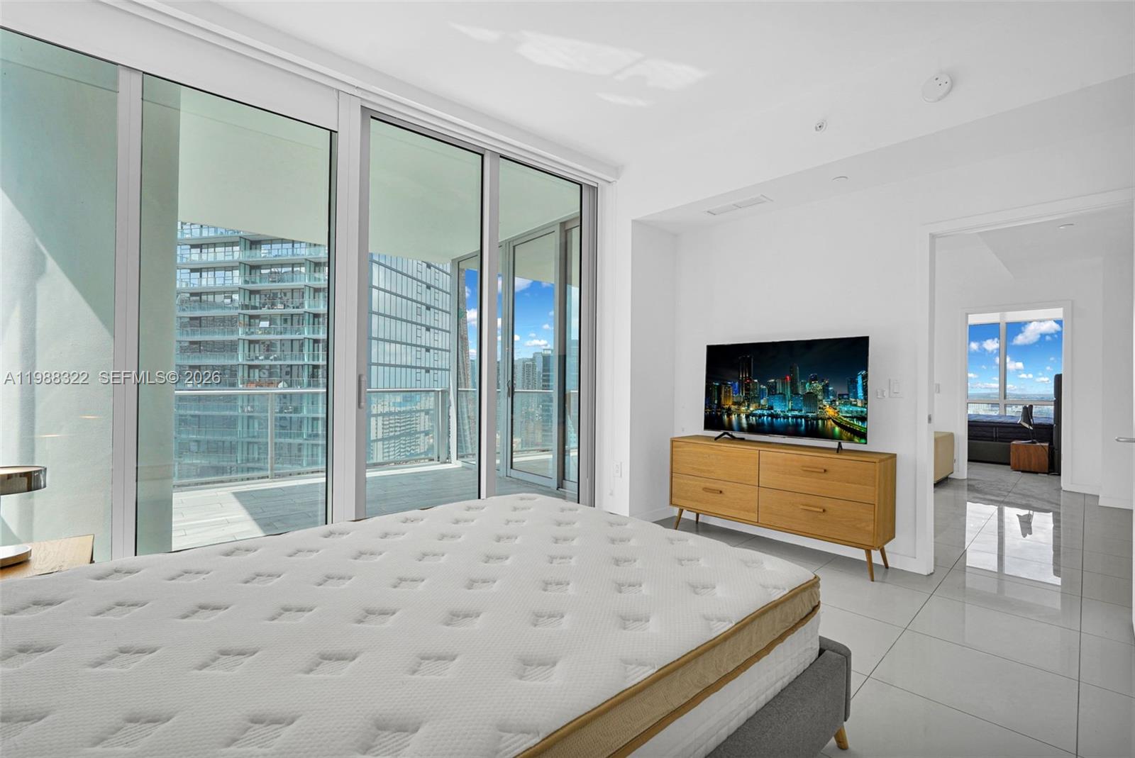 851 NE 1st Ave #2912, Miami FL 33132