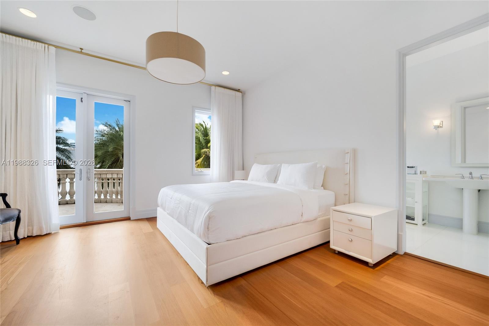 100 Palm Ave, Miami Beach FL 33139