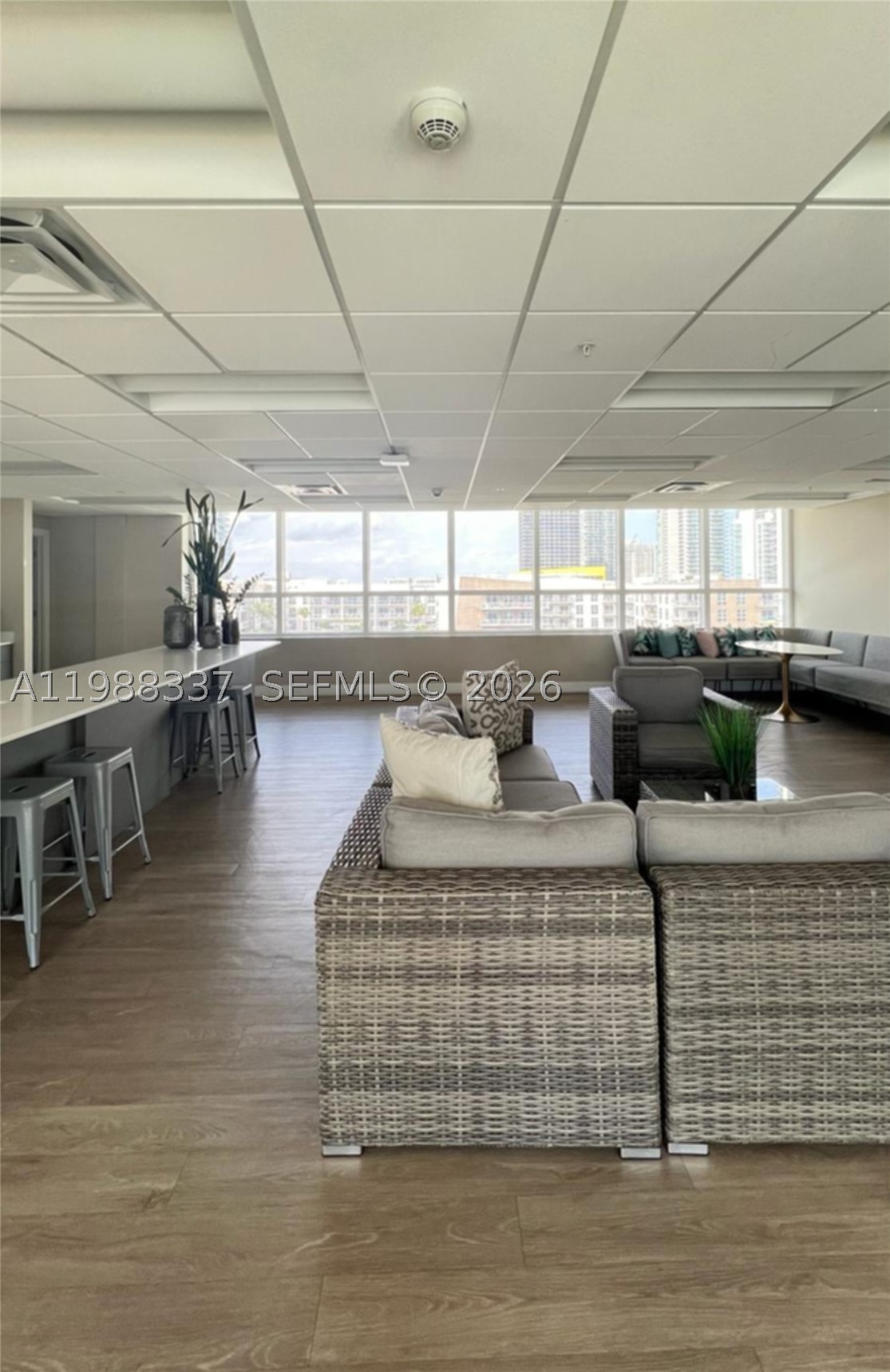 321 NE 26th St #514, Miami FL 33137