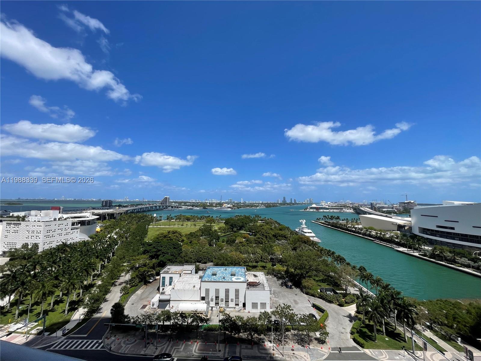900 Biscayne Blvd #1704, Miami FL 33132