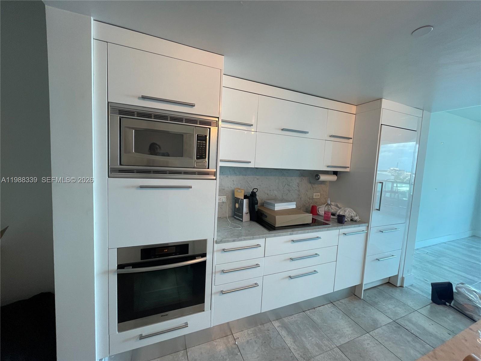 900 Biscayne Blvd #1704, Miami FL 33132