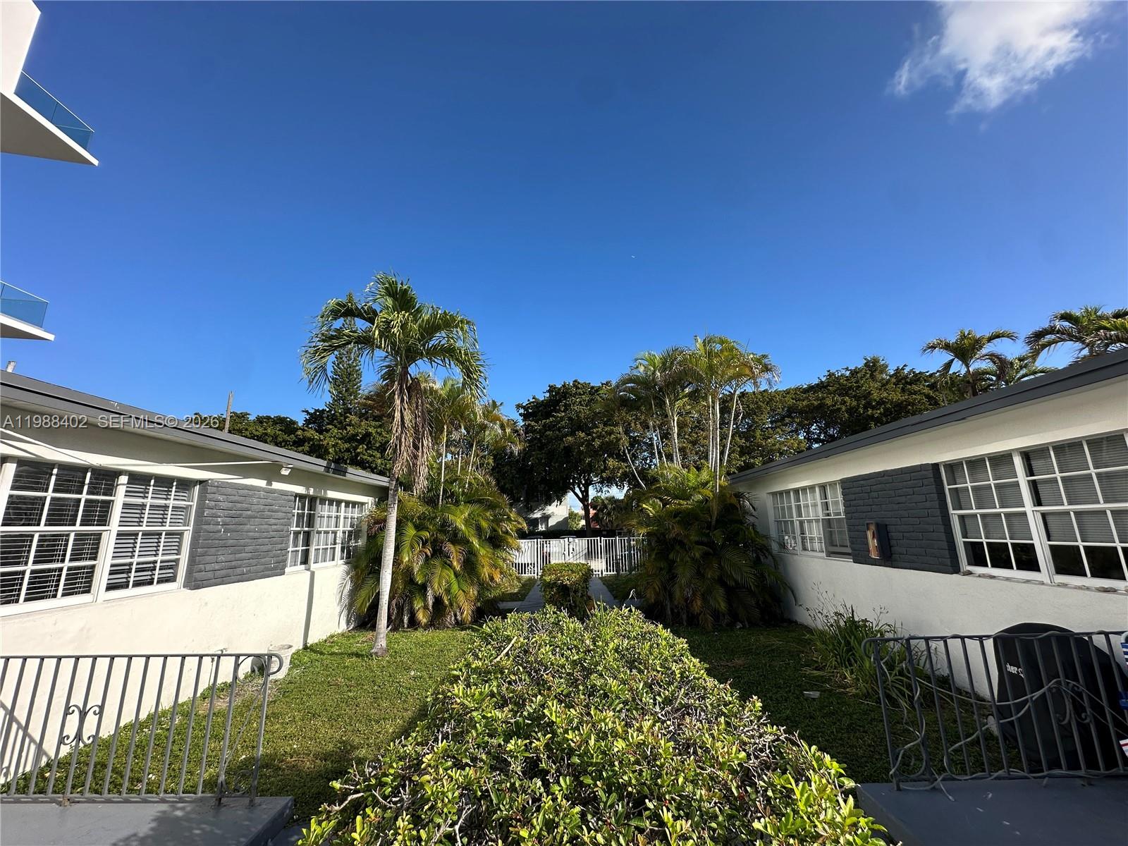 740 84th St #3, Miami Beach FL 33141