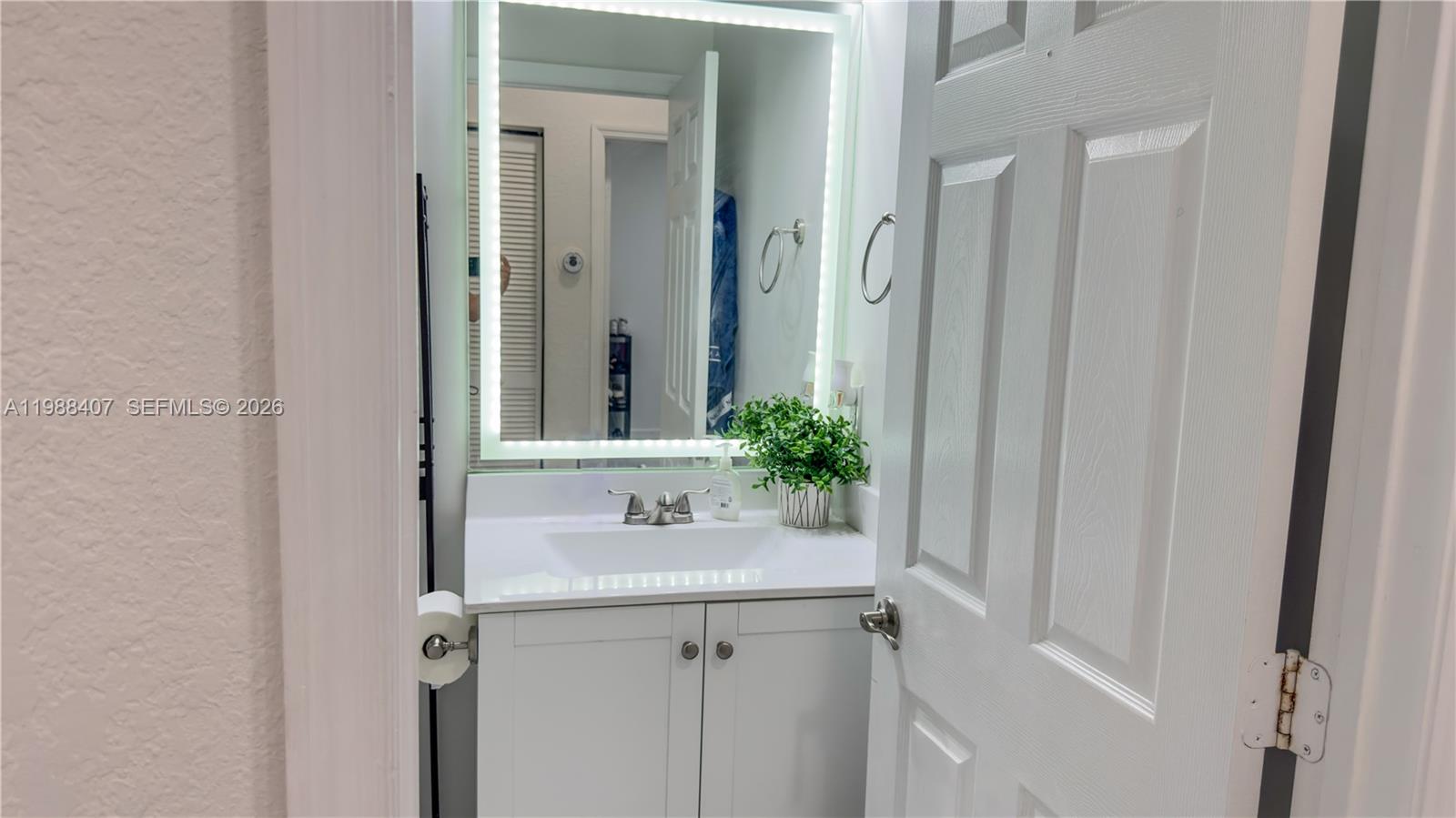 3318 W 106th Ter, Hialeah FL 33018