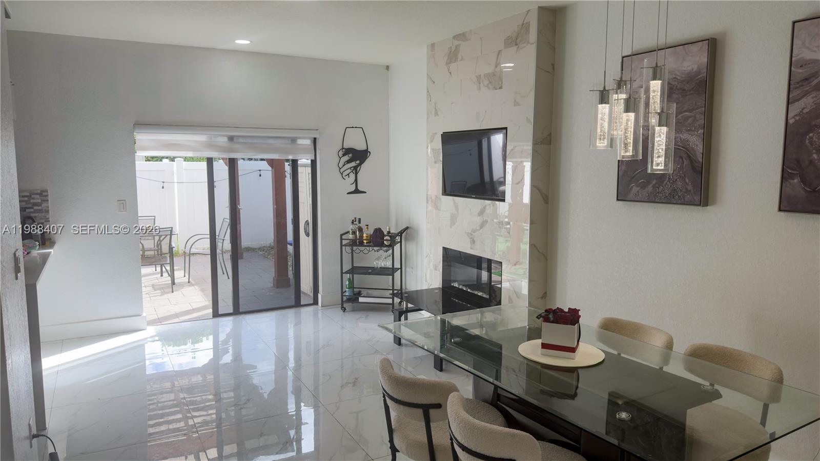 3318 W 106th Ter, Hialeah FL 33018