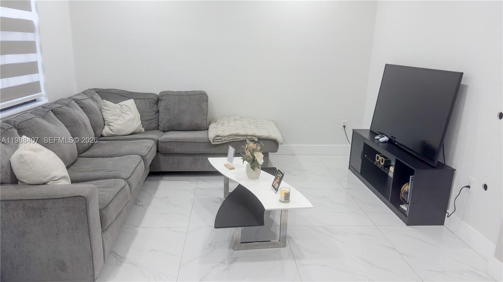 3318 W 106th Ter, Hialeah FL 33018