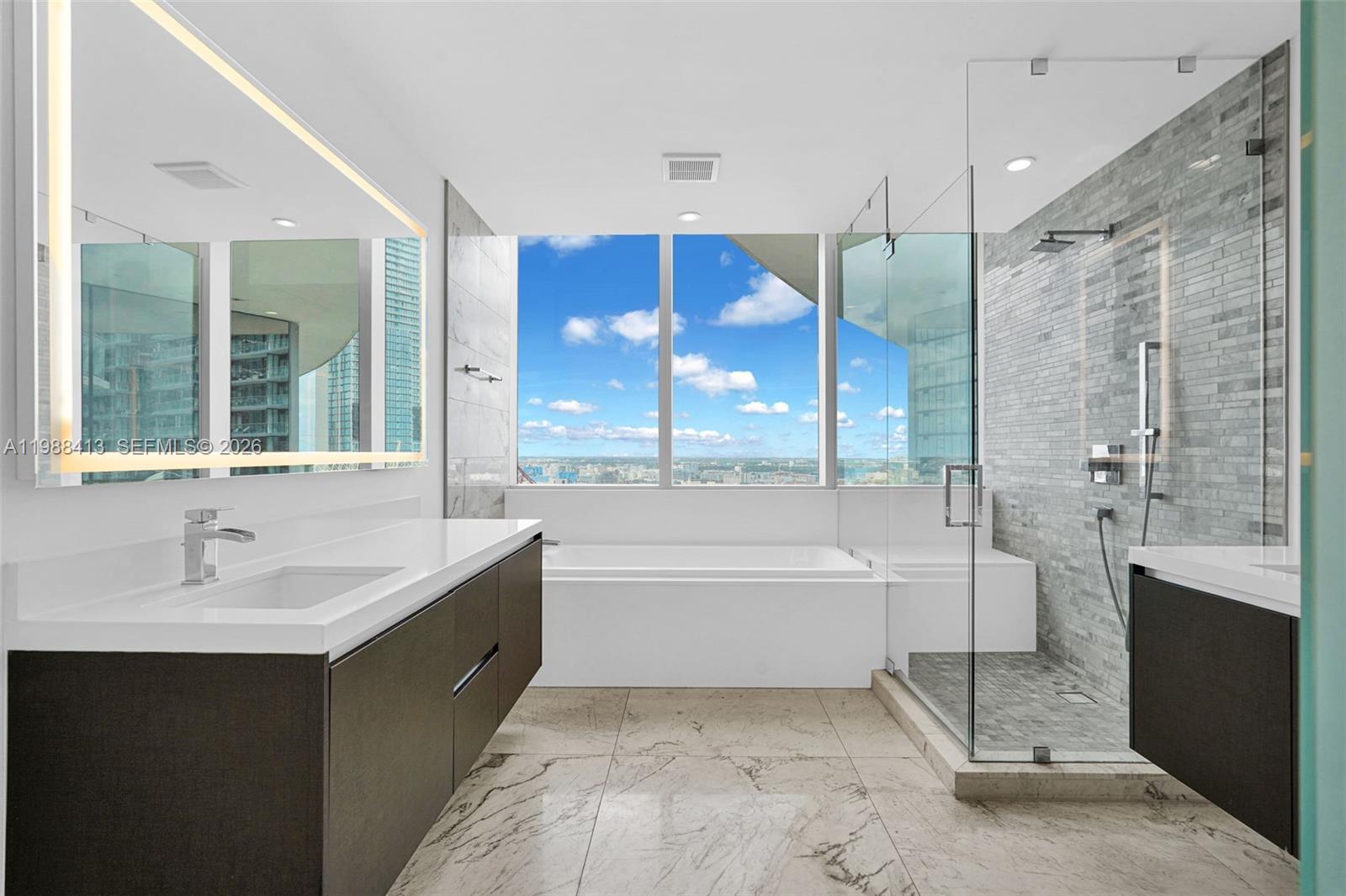 851 NE 1st Ave #2912, Miami FL 33132