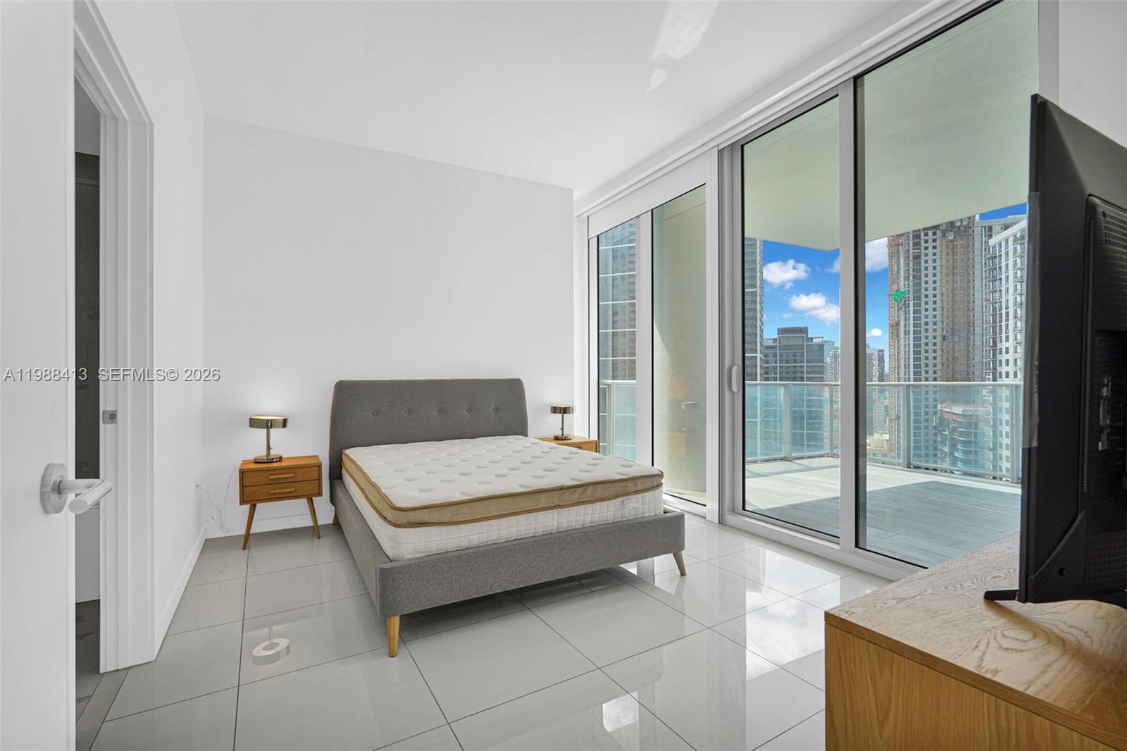 851 NE 1st Ave #2912, Miami FL 33132