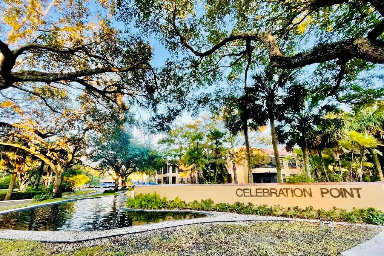 15525 N Miami Lakeway N #209-8, Miami Lakes FL 33014