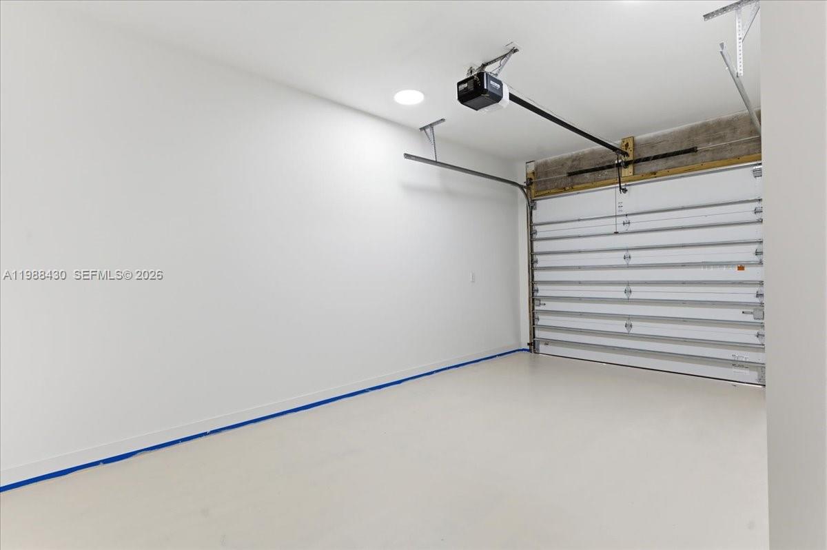 2925 SW 36th Ave, Miami FL 33133