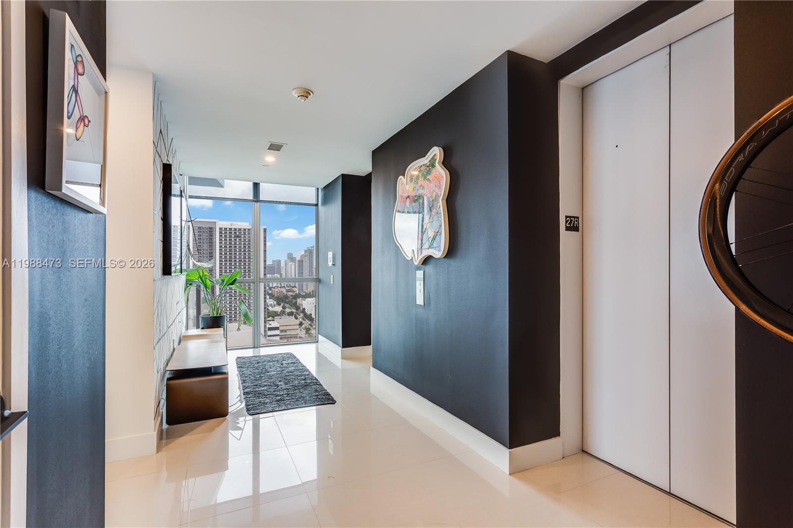 1100 Biscayne Blvd #2708, Miami FL 33132