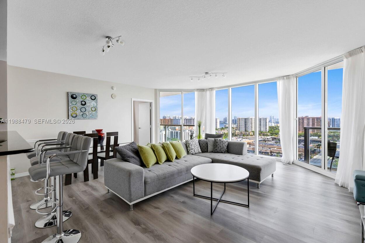 16699 Collins Ave #2007, Sunny Isles Beach FL 33160