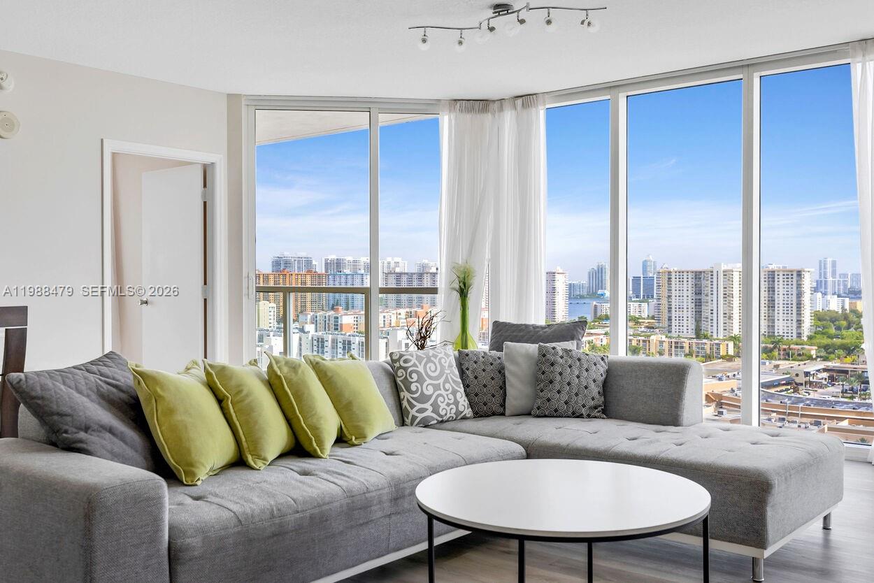 16699 Collins Ave #2007, Sunny Isles Beach FL 33160
