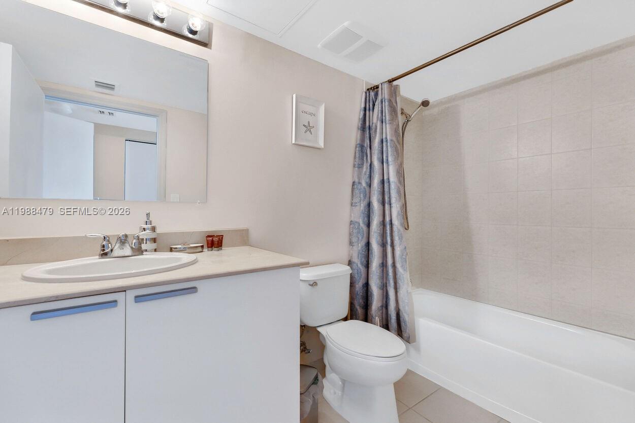 16699 Collins Ave #2007, Sunny Isles Beach FL 33160