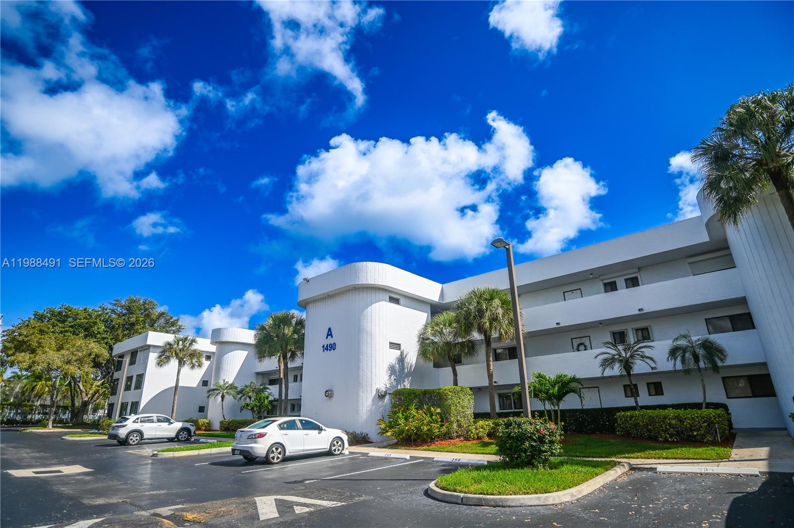 1490 Sheridan St #12A, Hollywood FL 33020