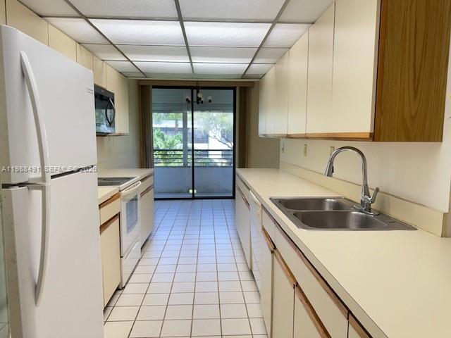 1490 Sheridan St #12A, Hollywood FL 33020