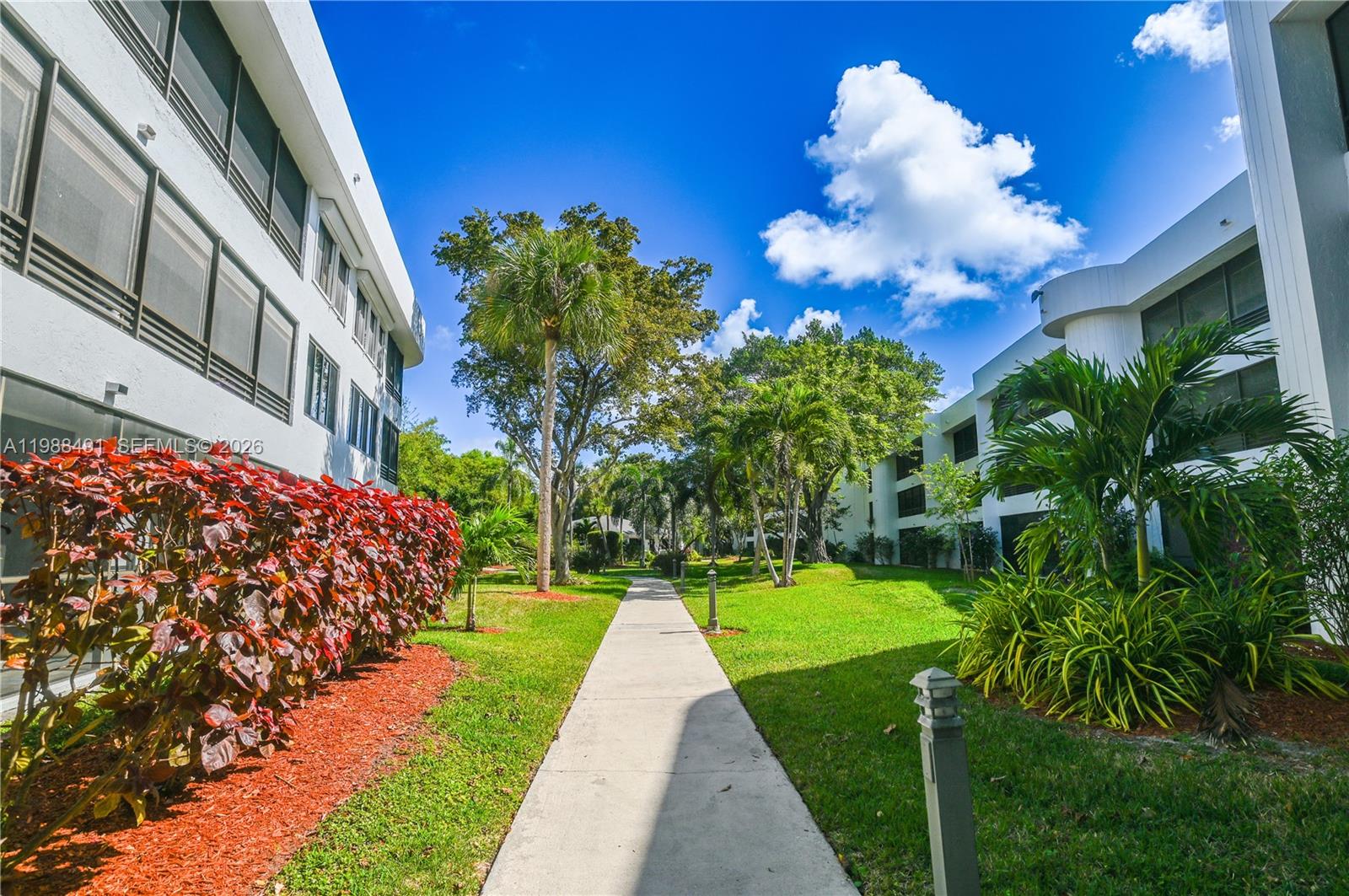 1490 Sheridan St #12A, Hollywood FL 33020