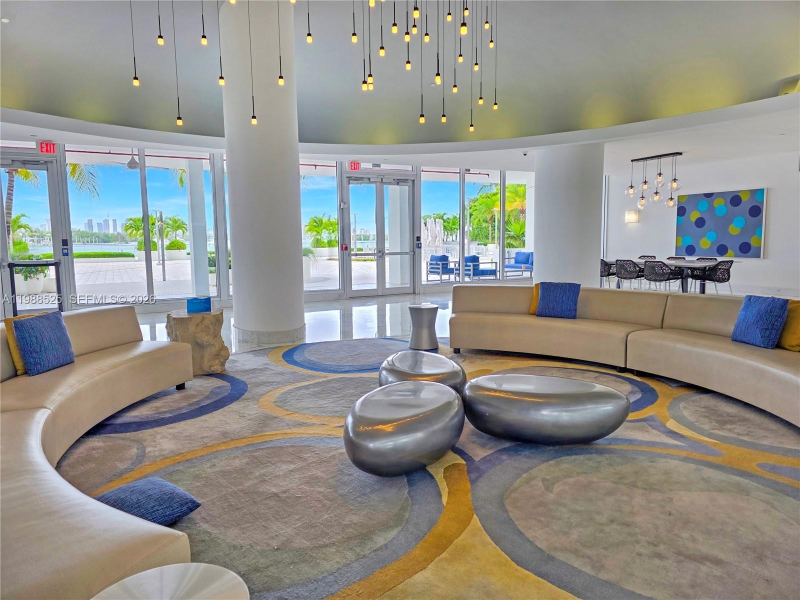 1000 West Ave #727, Miami Beach FL 33139