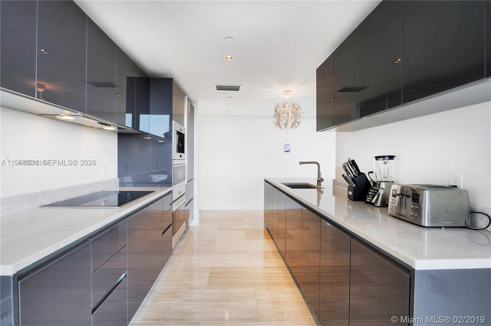 1451 Brickell Ave #1605, Miami FL 33131