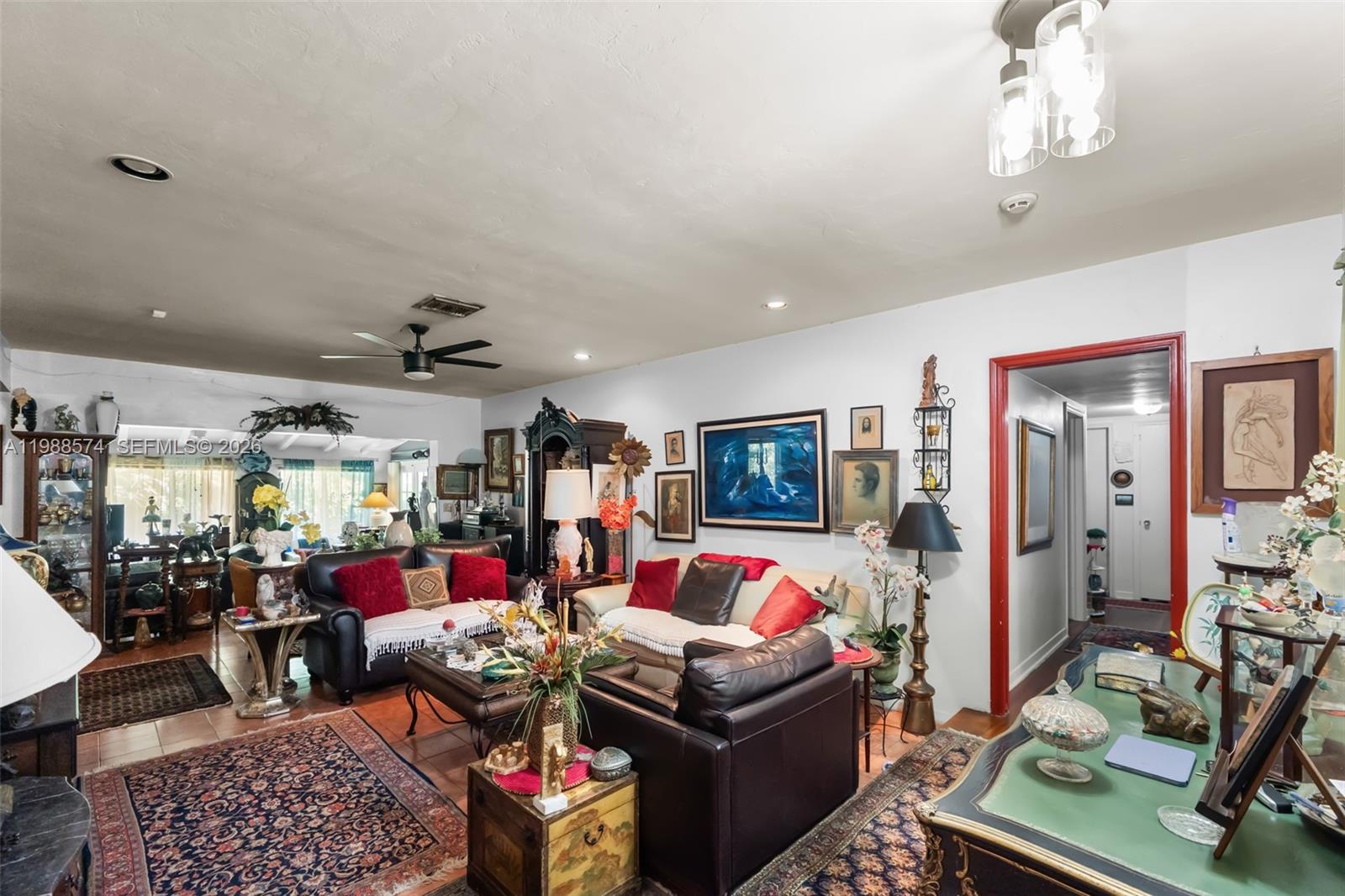 6005 SW 64th Pl, South Miami FL 33143