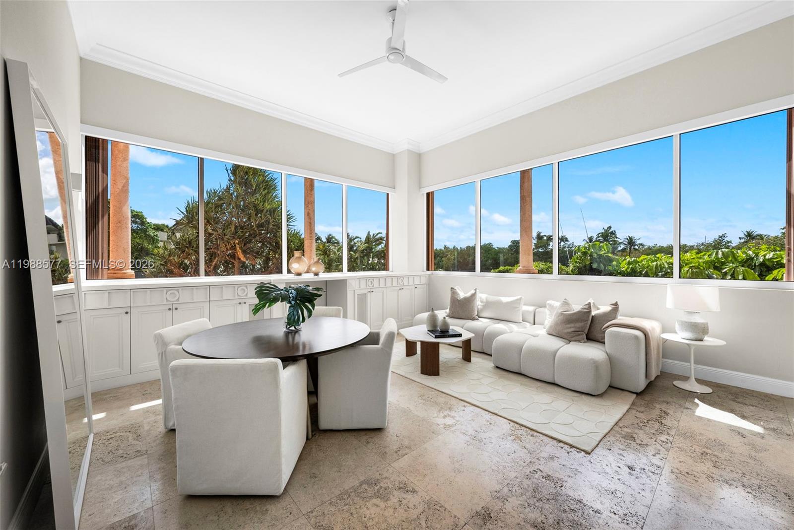 10 Edgewater Dr #Lanai South, Coral Gables FL 33133