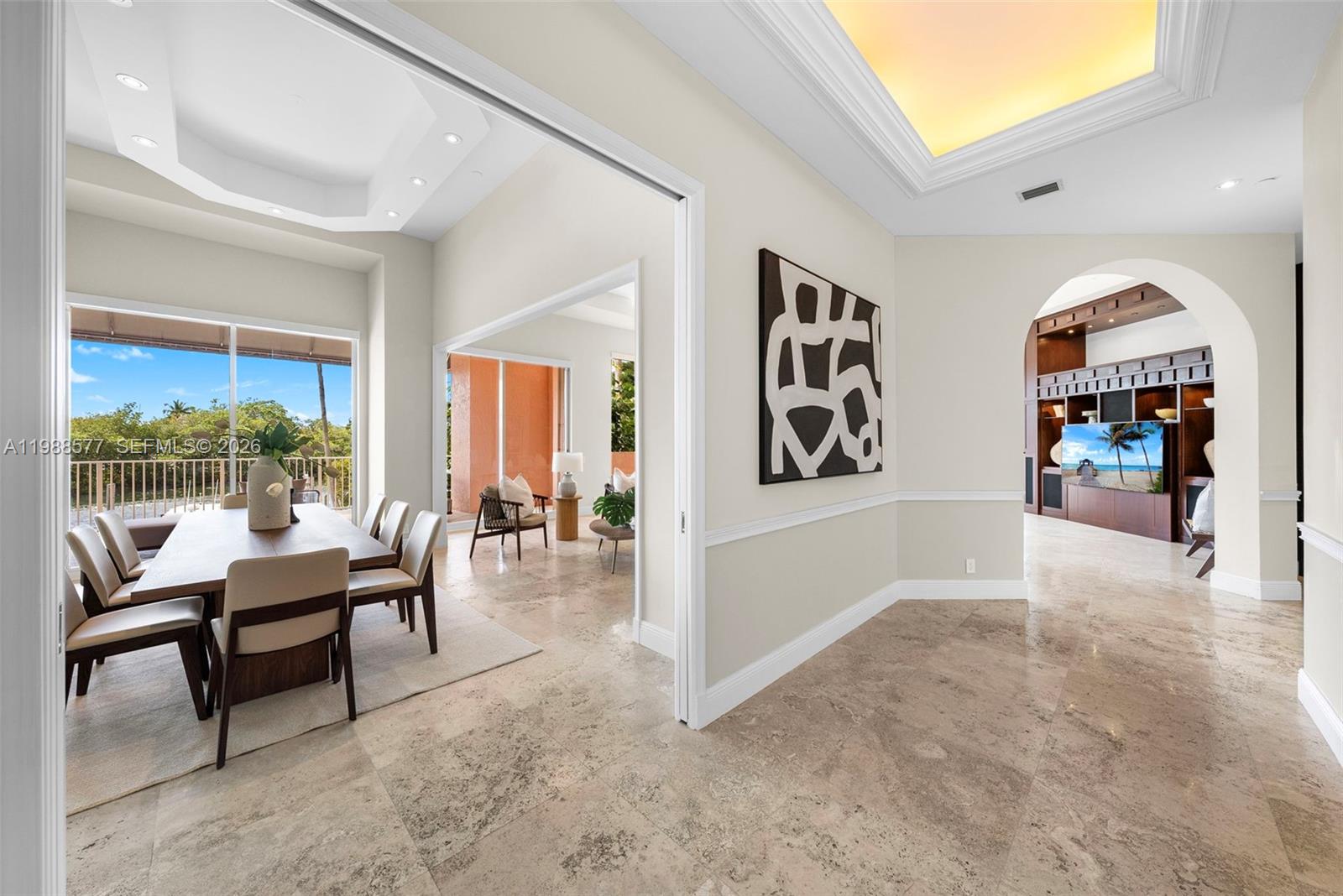 10 Edgewater Dr #Lanai South, Coral Gables FL 33133