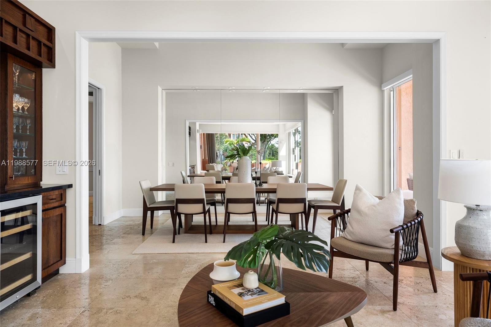 10 Edgewater Dr #Lanai South, Coral Gables FL 33133