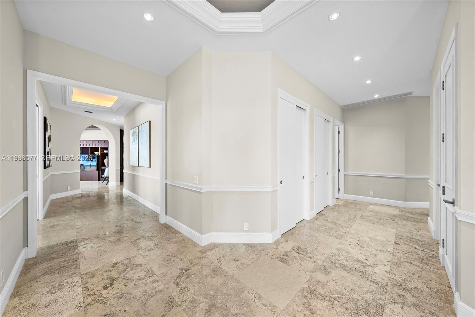 10 Edgewater Dr #Lanai South, Coral Gables FL 33133