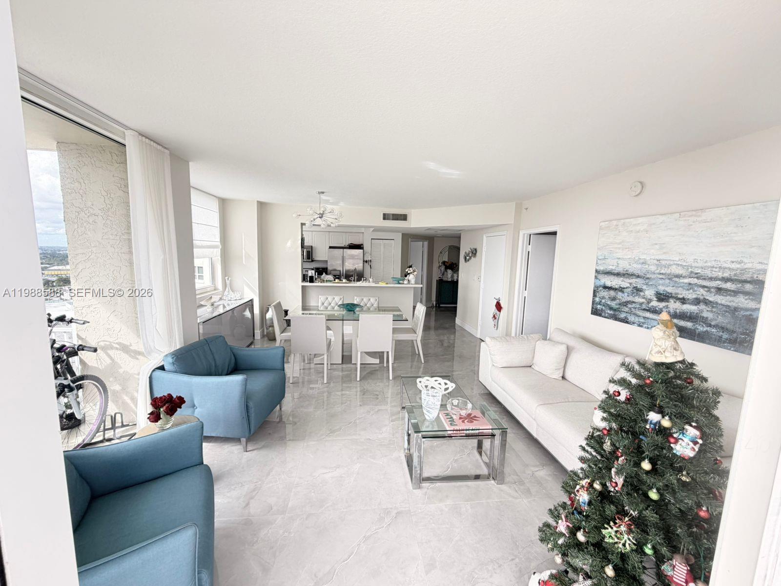 19501 W Country Club Dr #2204, Aventura FL 33180