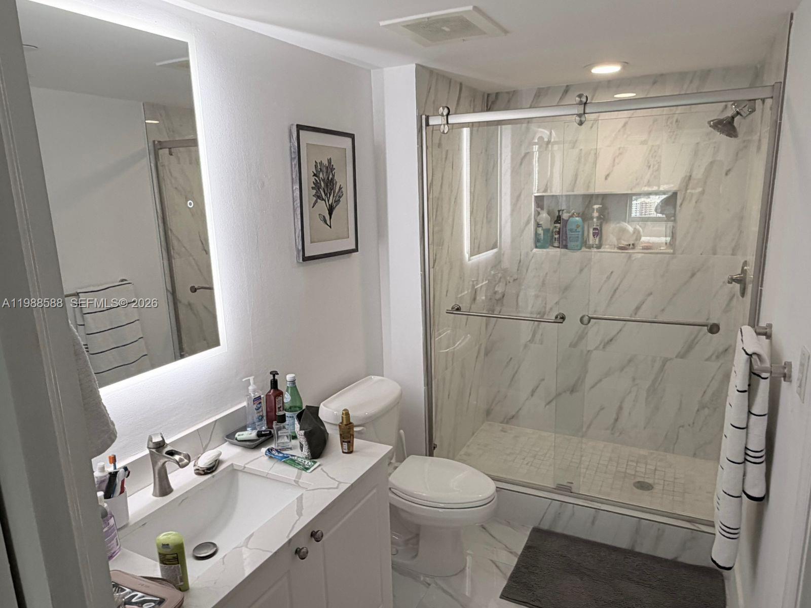 19501 W Country Club Dr #2204, Aventura FL 33180