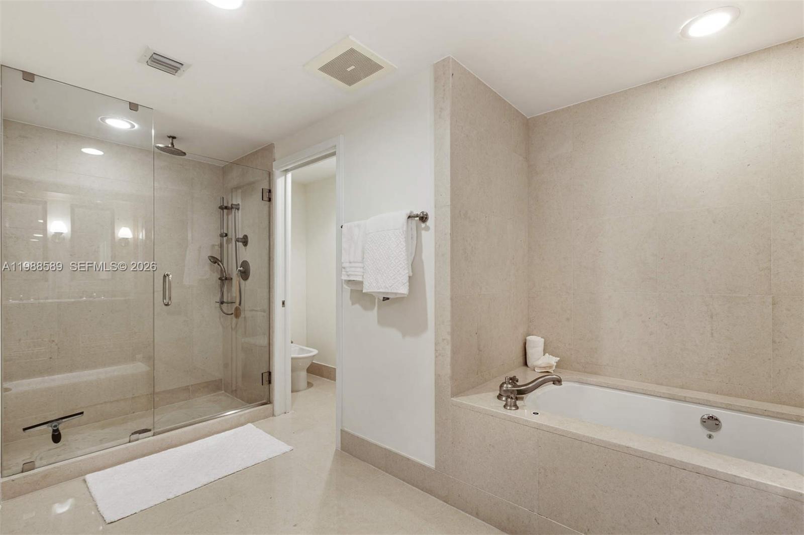 6899 Collins Ave #701, Miami Beach FL 33141