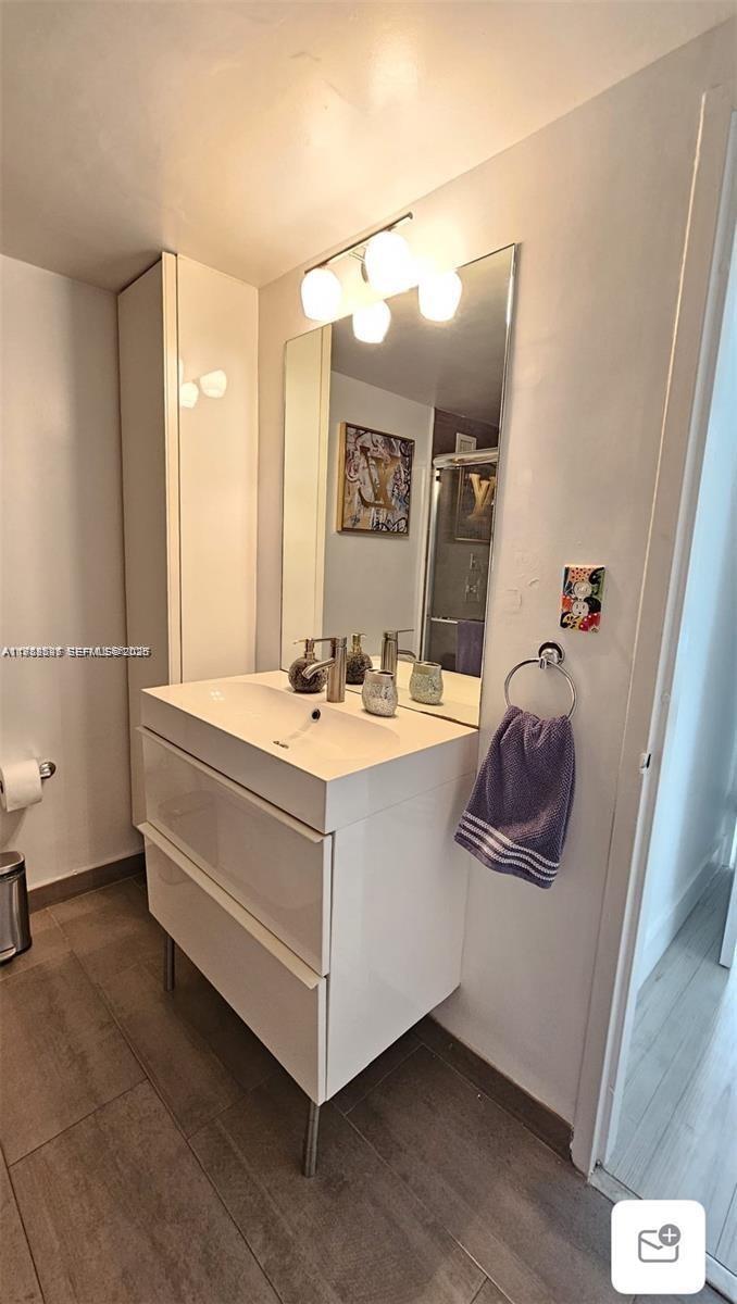 1000 West Ave #214, Miami Beach FL 33139