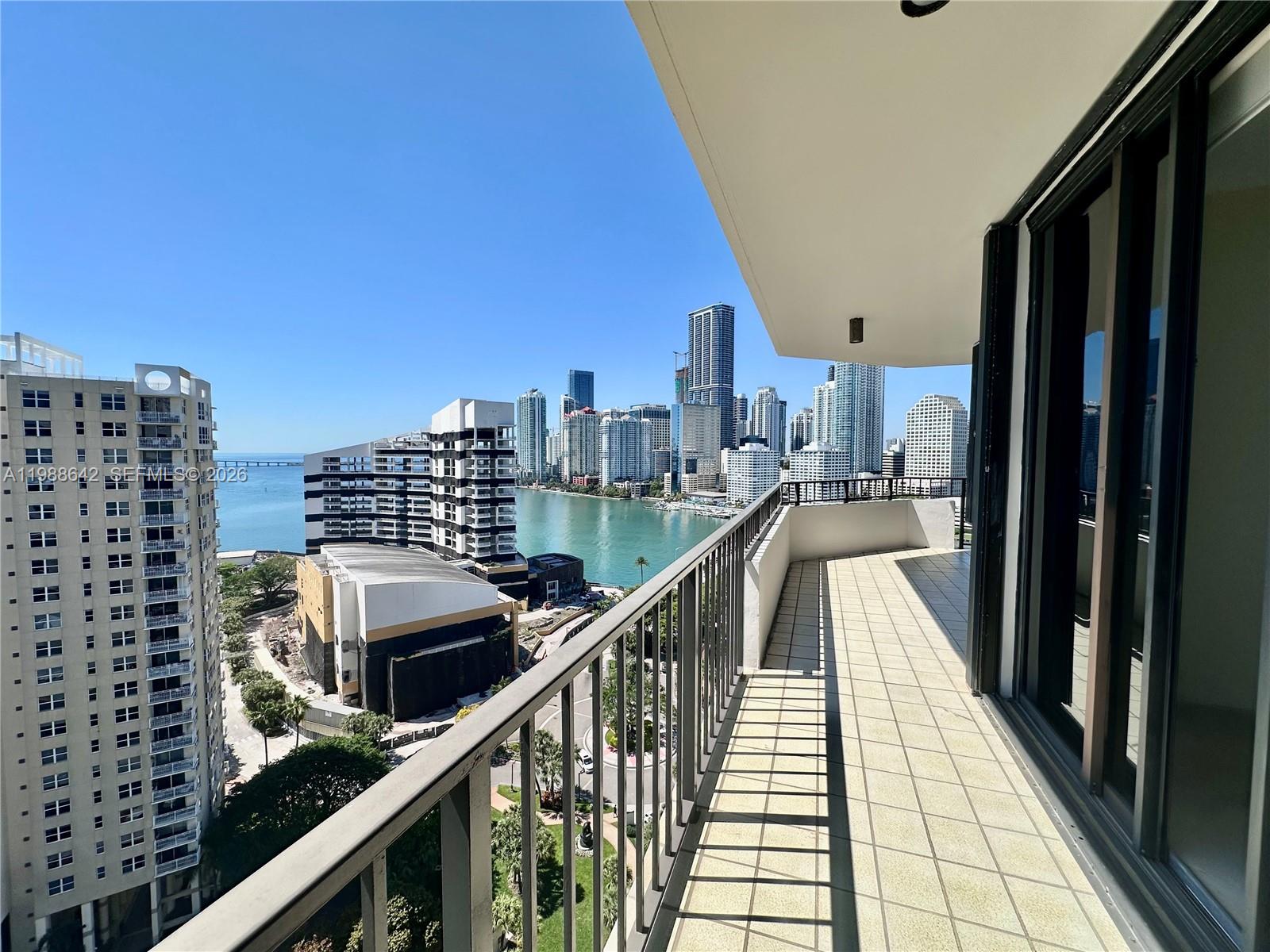 520 Brickell Key Dr #A2015, Miami FL 33131