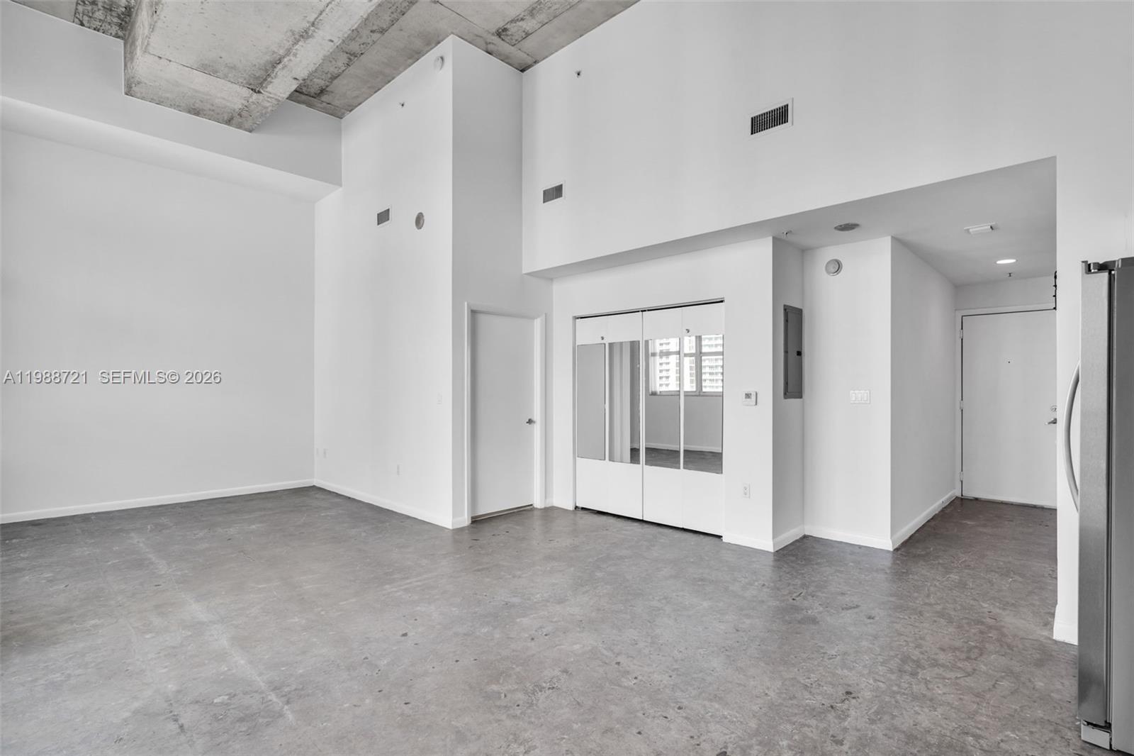 133 NE 2nd Ave #3610, Miami FL 33132