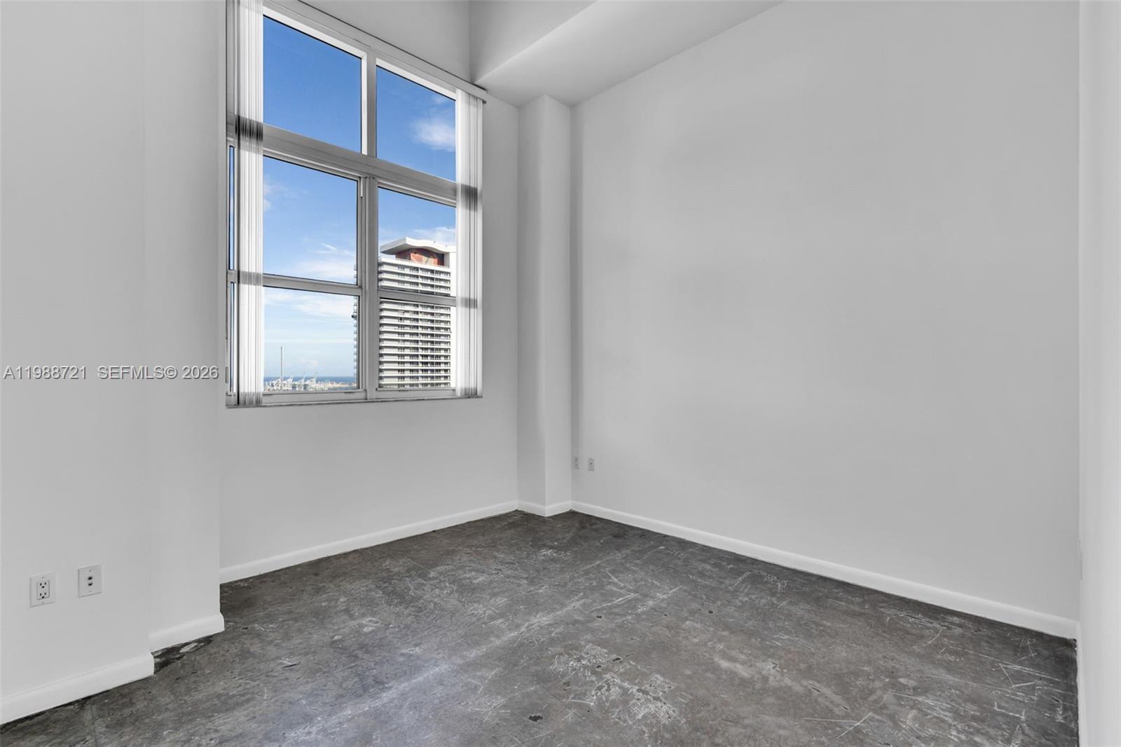 133 NE 2nd Ave #3610, Miami FL 33132