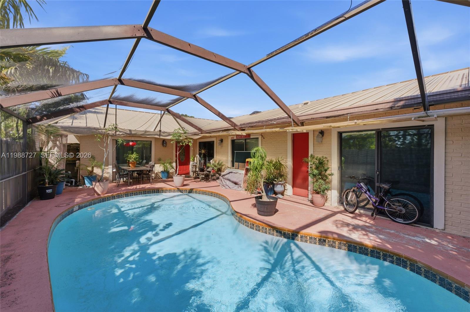 5644 Eagle Lake Dr, Palm Beach Gardens FL 33418