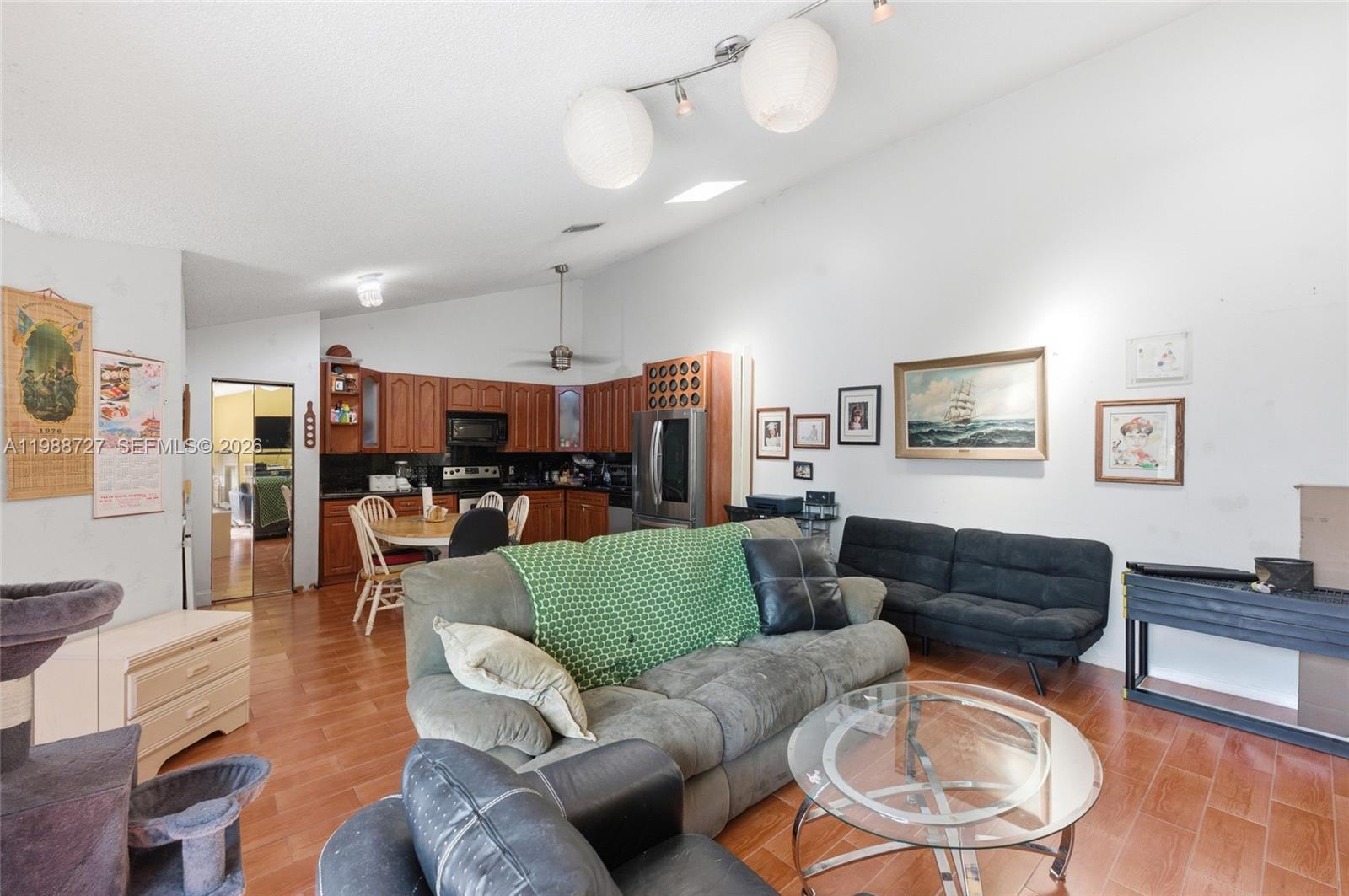 5644 Eagle Lake Dr, Palm Beach Gardens FL 33418