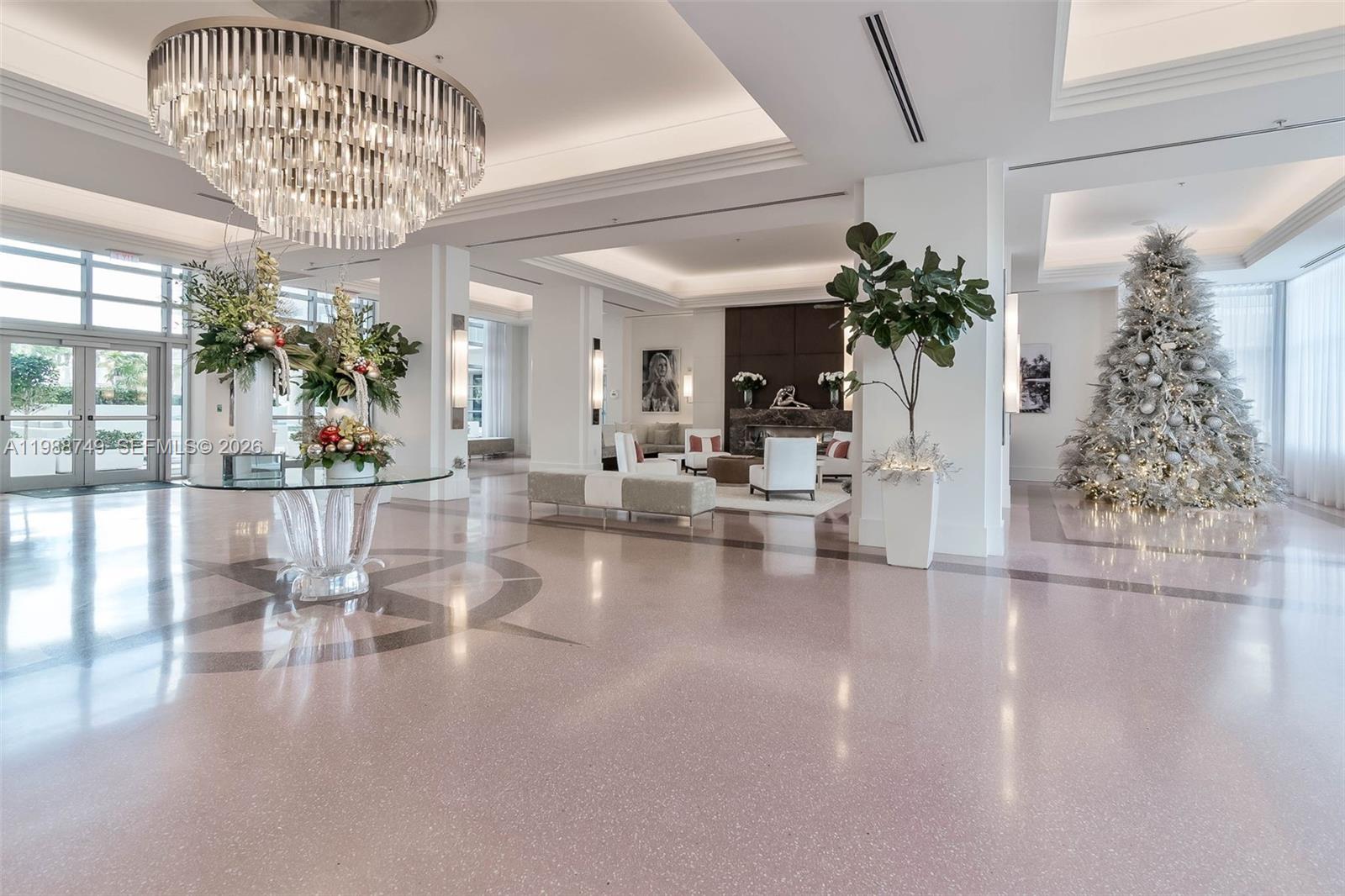 3737 Collins Ave #S-203, Miami Beach FL 33140