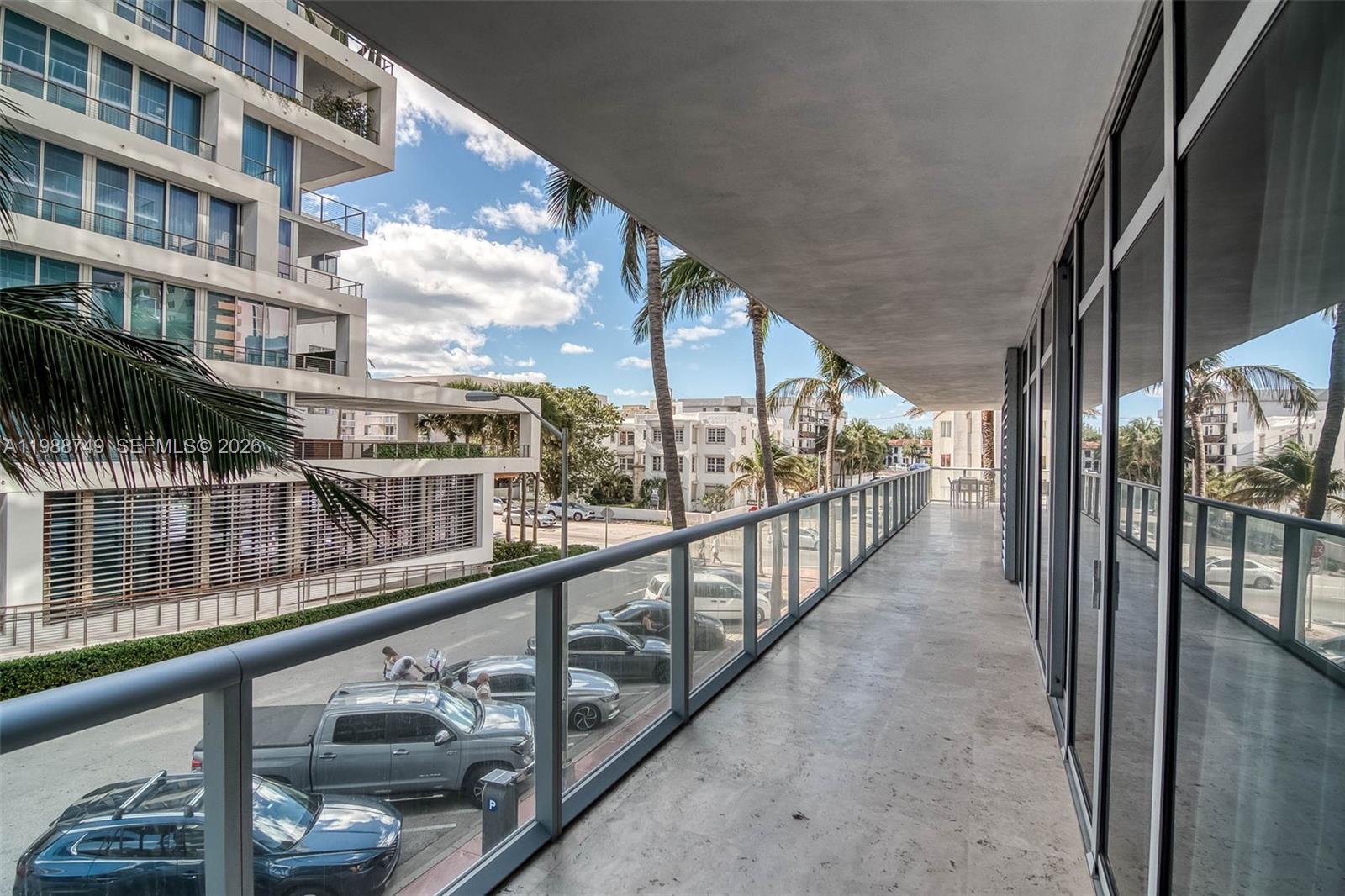 3737 Collins Ave #S-203, Miami Beach FL 33140