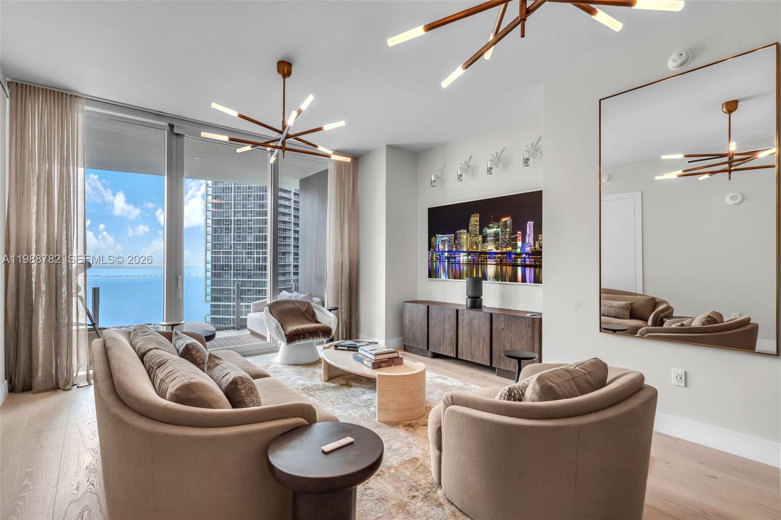 300 Biscayne Boulevard Way #2605W, Miami FL 33131