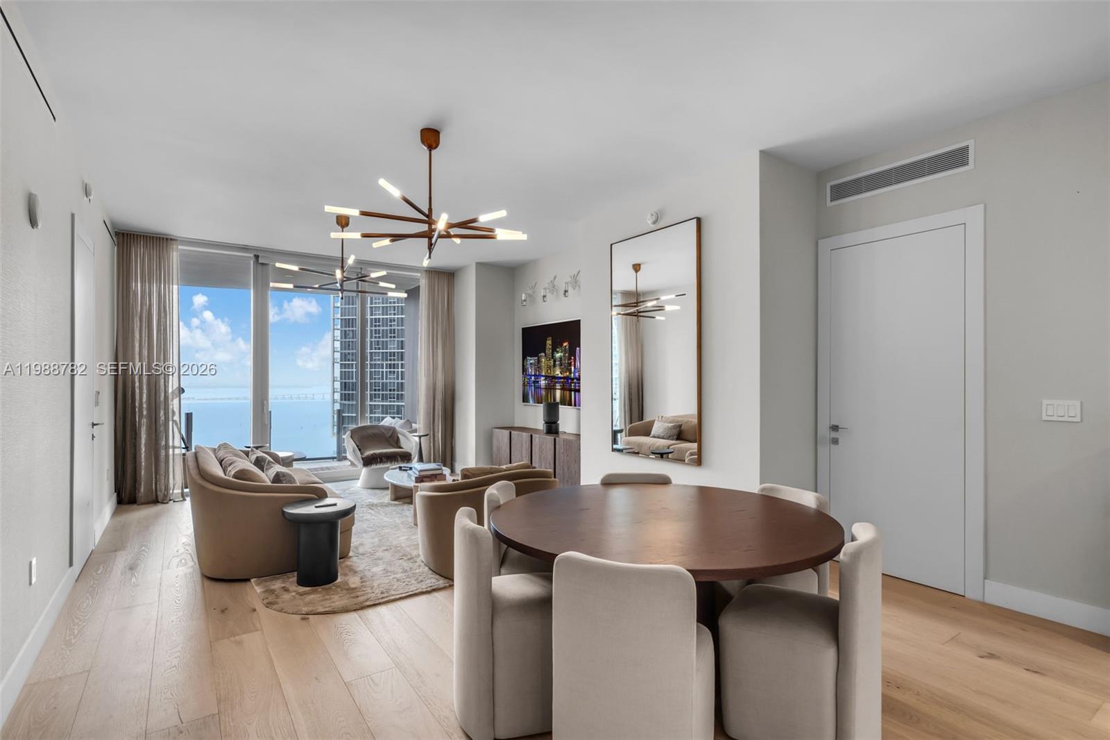 300 Biscayne Boulevard Way #2605W, Miami FL 33131