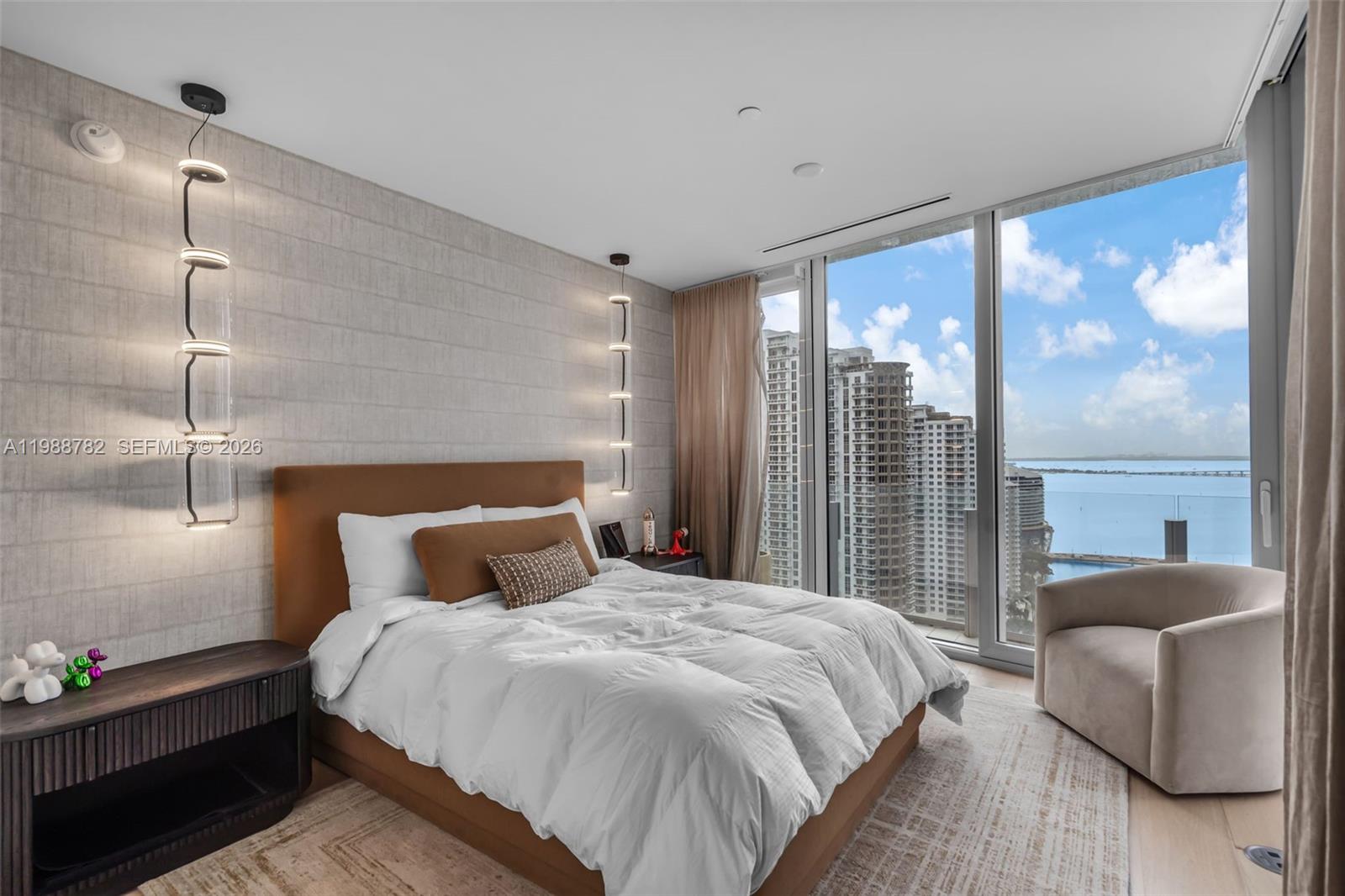 300 Biscayne Boulevard Way #2605W, Miami FL 33131