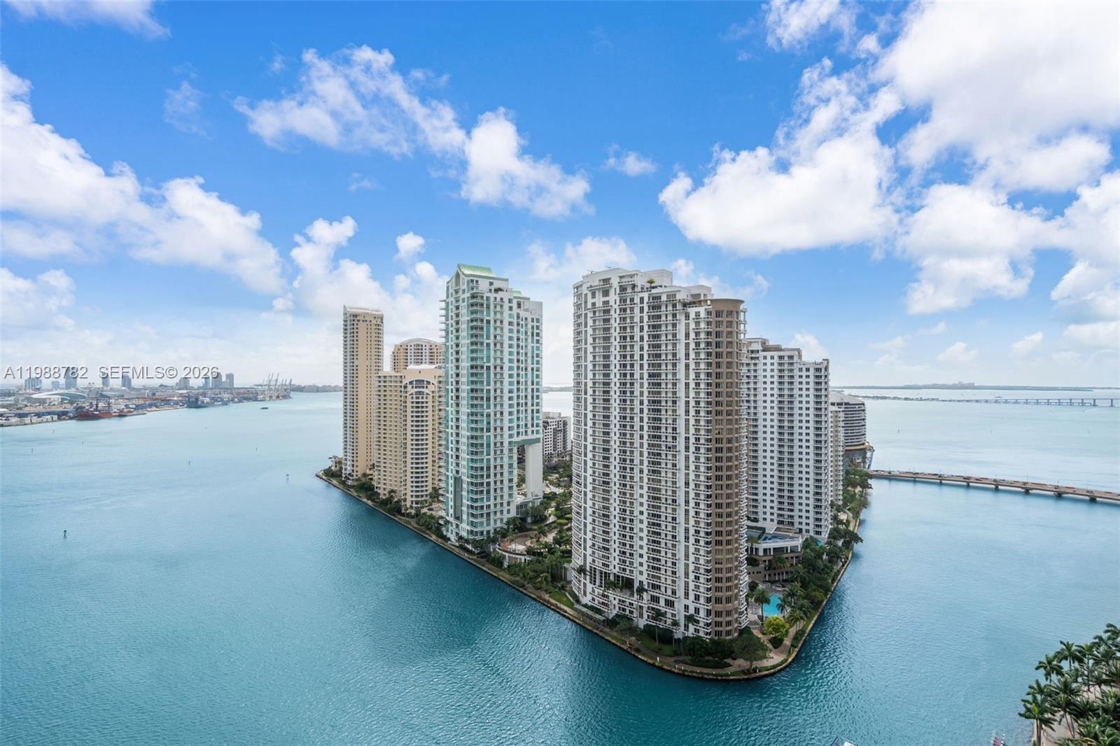 300 Biscayne Boulevard Way #2605W, Miami FL 33131