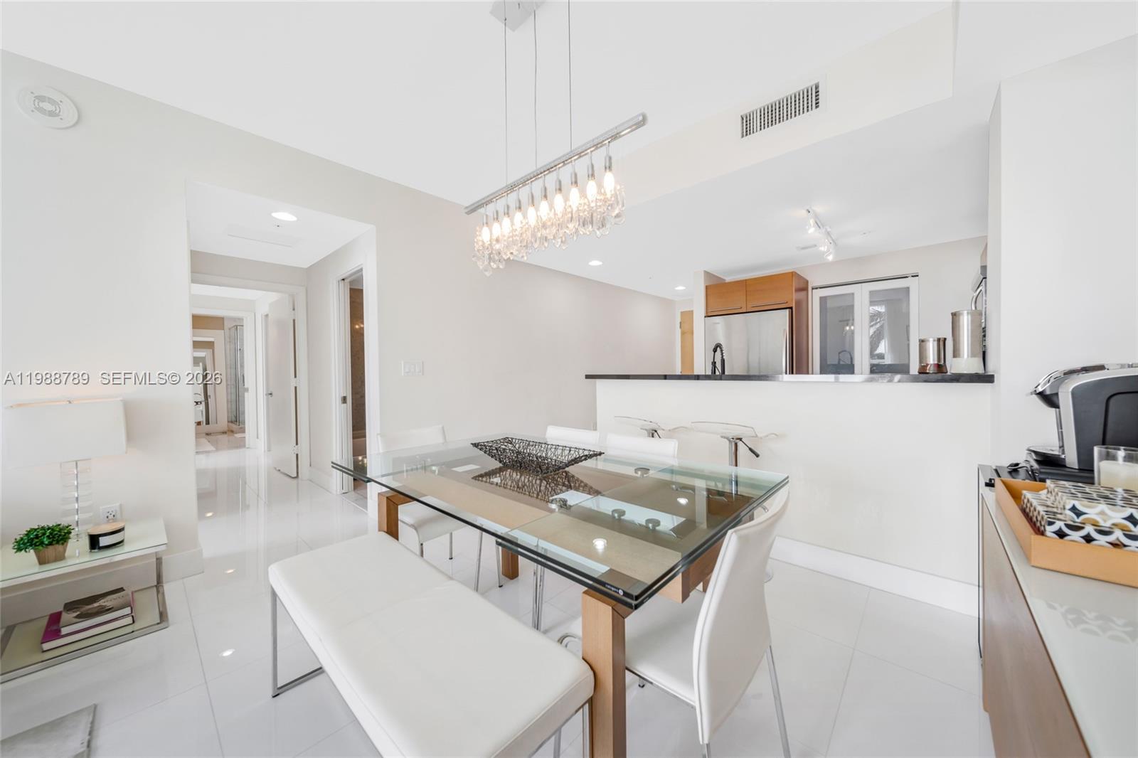 253 NE 2nd St #1109, Miami FL 33132