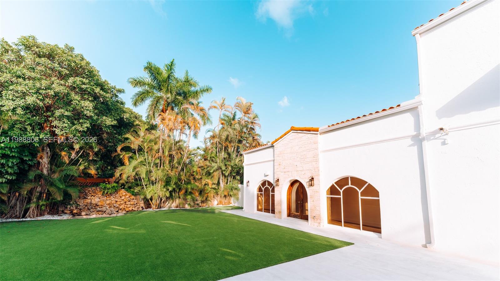 2525 Indian Mound Trl, Coral Gables FL 33134