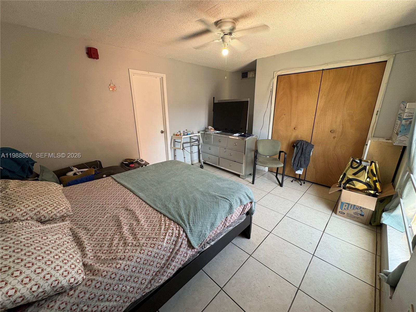 1950 W 56th St #2309D, Hialeah FL 33012