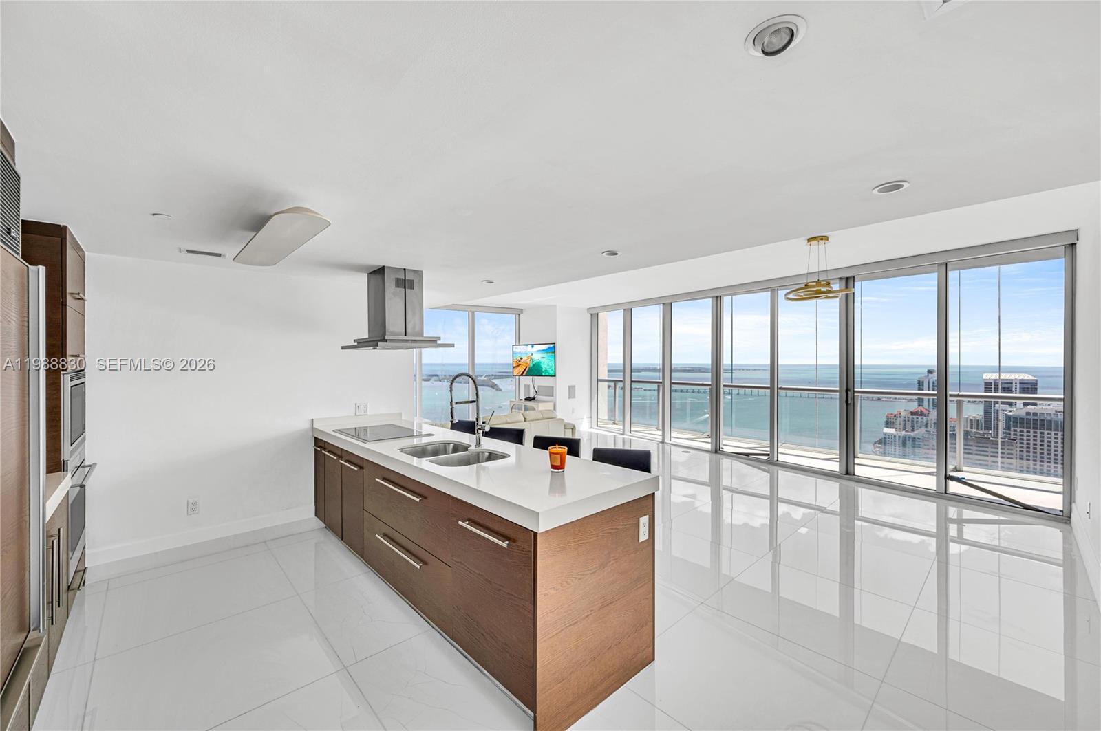 495 Brickell Ave #5601, Miami FL 33131