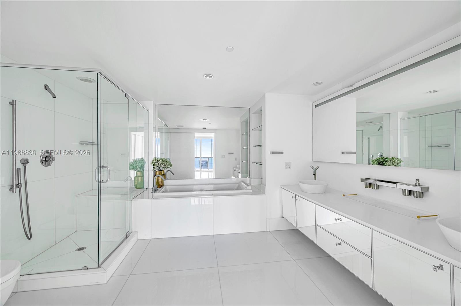 495 Brickell Ave #5601, Miami FL 33131