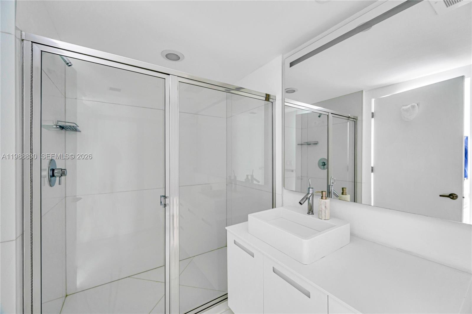 495 Brickell Ave #5601, Miami FL 33131