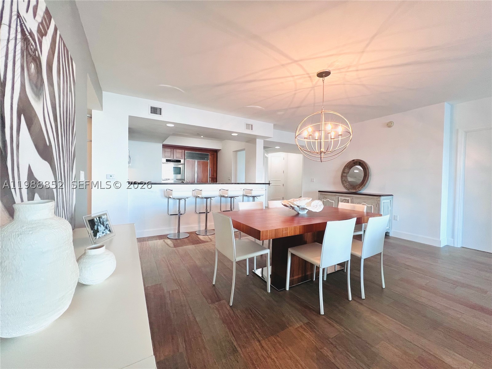 3301 NE 183rd St #905, Aventura FL 33160