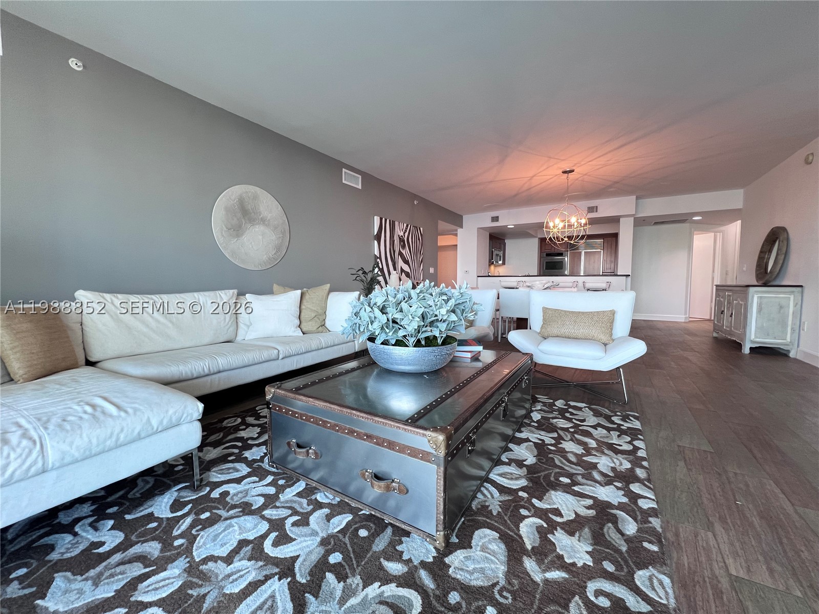 3301 NE 183rd St #905, Aventura FL 33160
